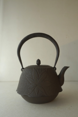 鉄瓶018.jpg