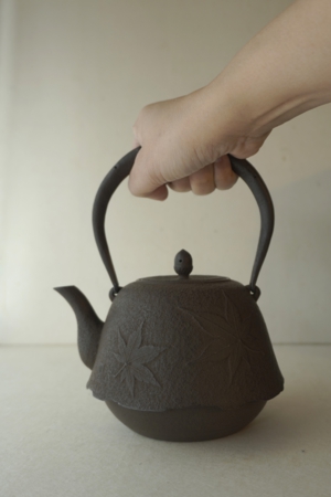 鉄瓶019.jpg