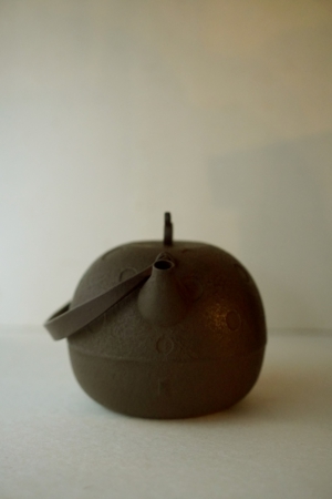 鉄瓶094-2.jpg