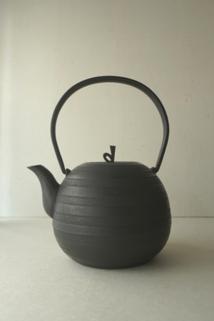 鉄瓶120.jpg
